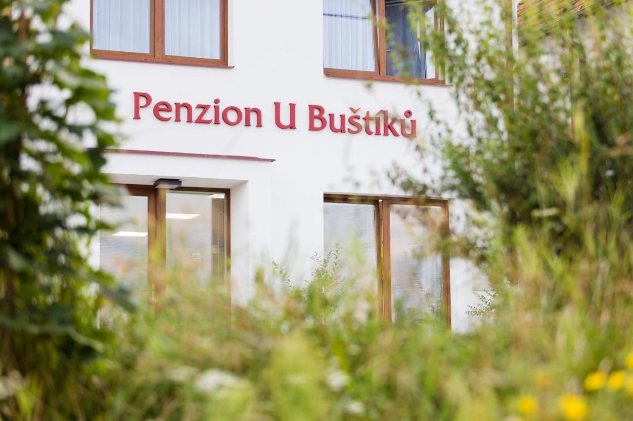 Penzion U Bustiku Sardice 외부 사진