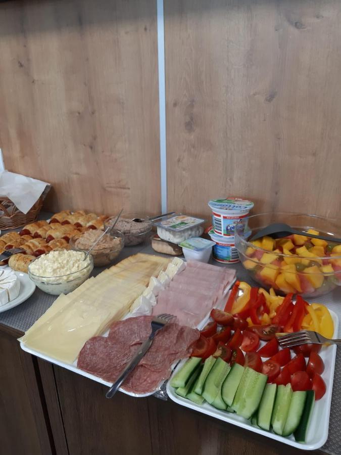 Penzion U Bustiku Sardice 외부 사진