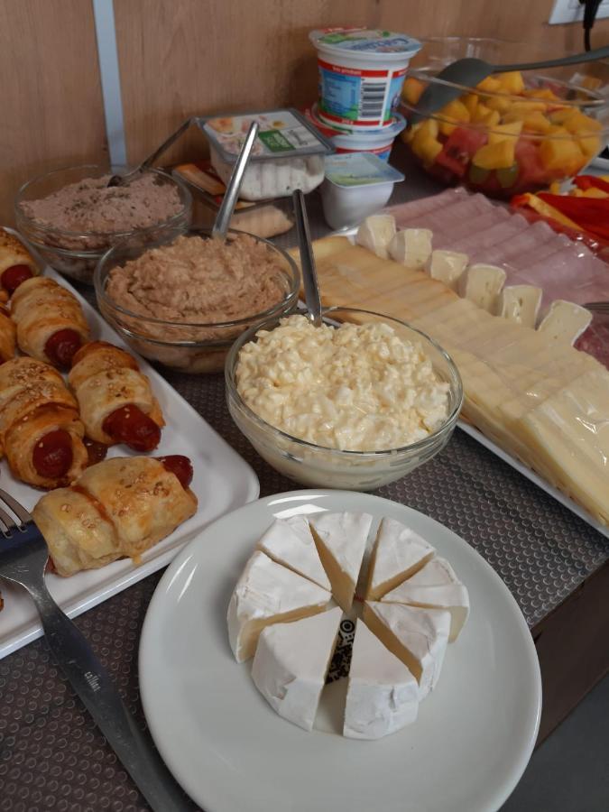 Penzion U Bustiku Sardice 외부 사진